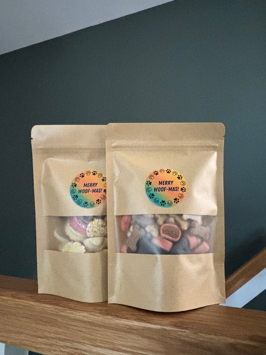 Merry Woof-Mas Christmas Treat Pick n Mix Biscuit or Chocolate Treats 150g